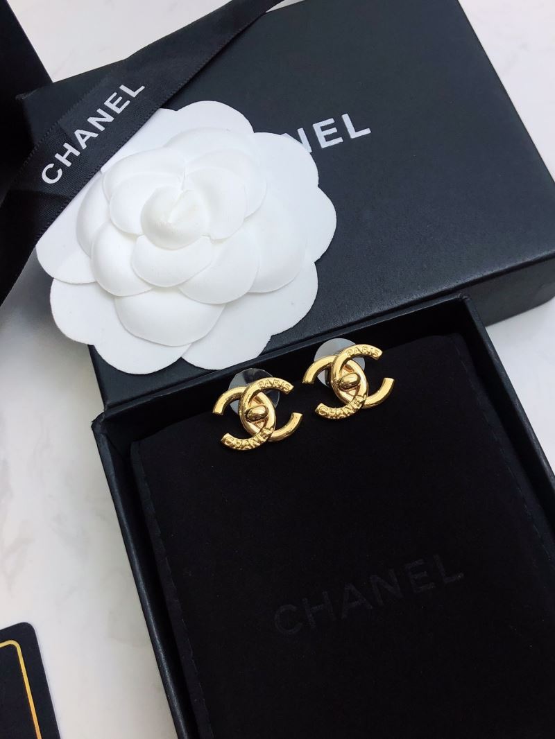 Ch**el earrings